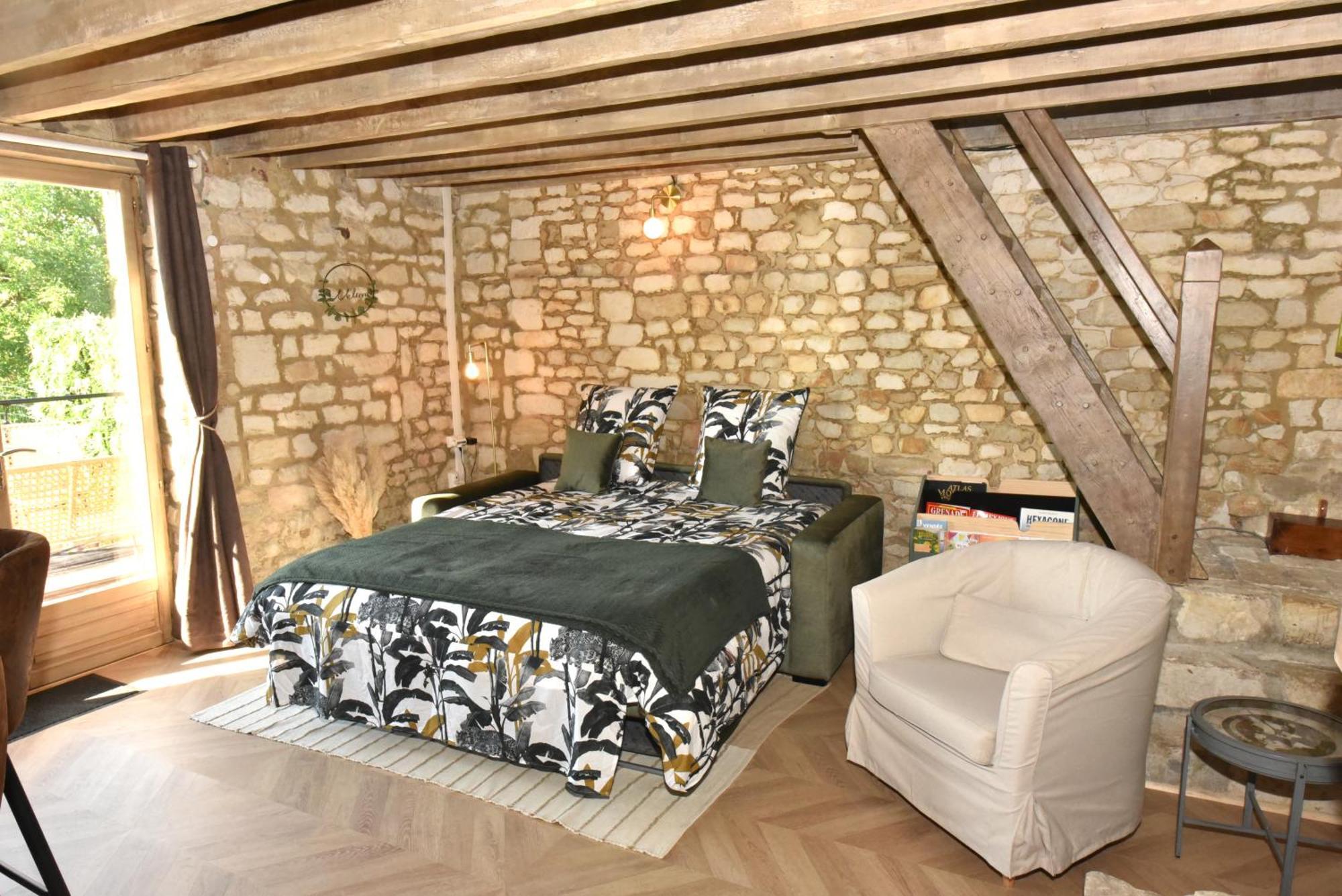 Vadencourt  Maisonnette Du Bonheur - Vue Campagne - Baignoire Balneo 32 Jets - Lits Queen Size מראה חיצוני תמונה