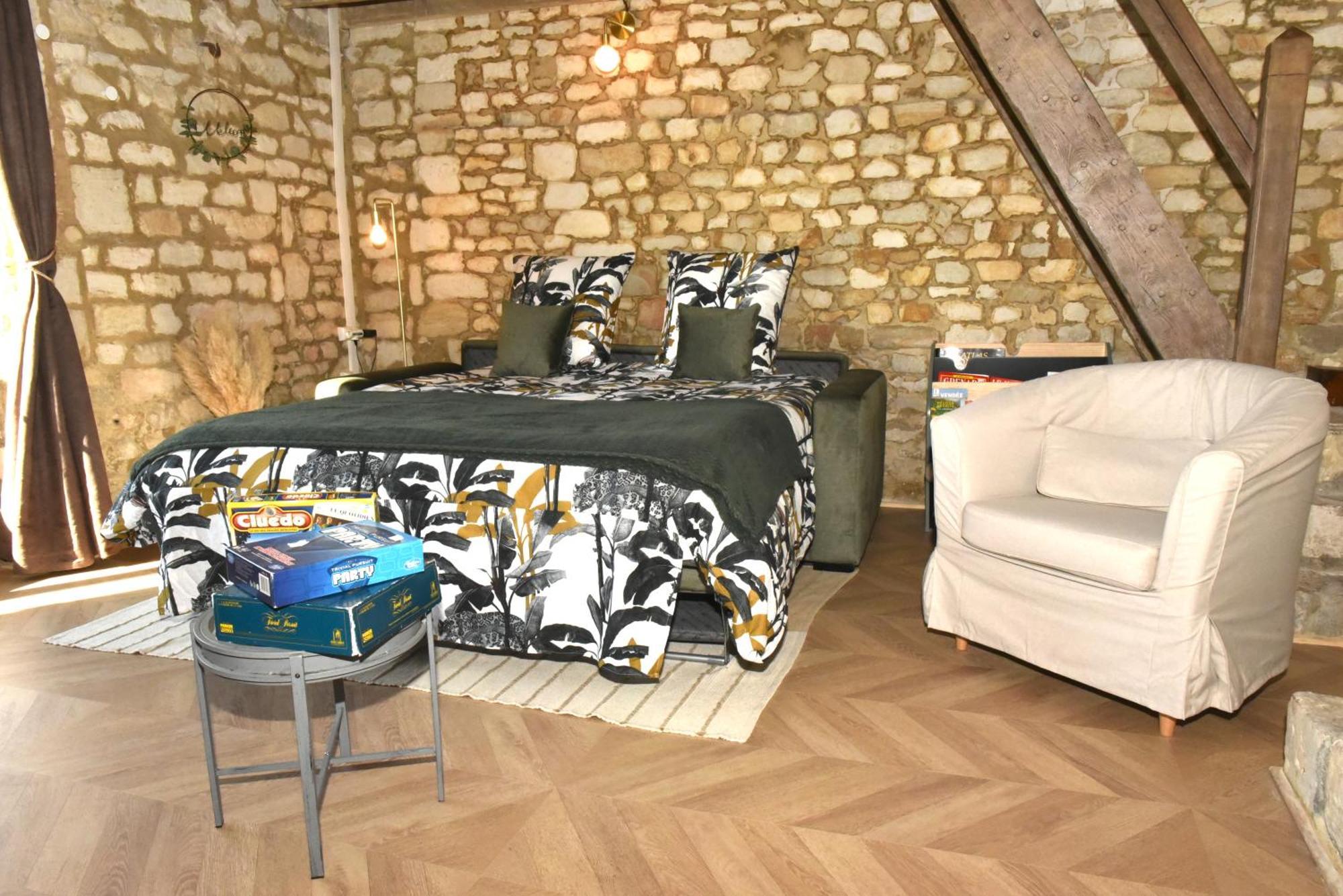 Vadencourt  Maisonnette Du Bonheur - Vue Campagne - Baignoire Balneo 32 Jets - Lits Queen Size מראה חיצוני תמונה