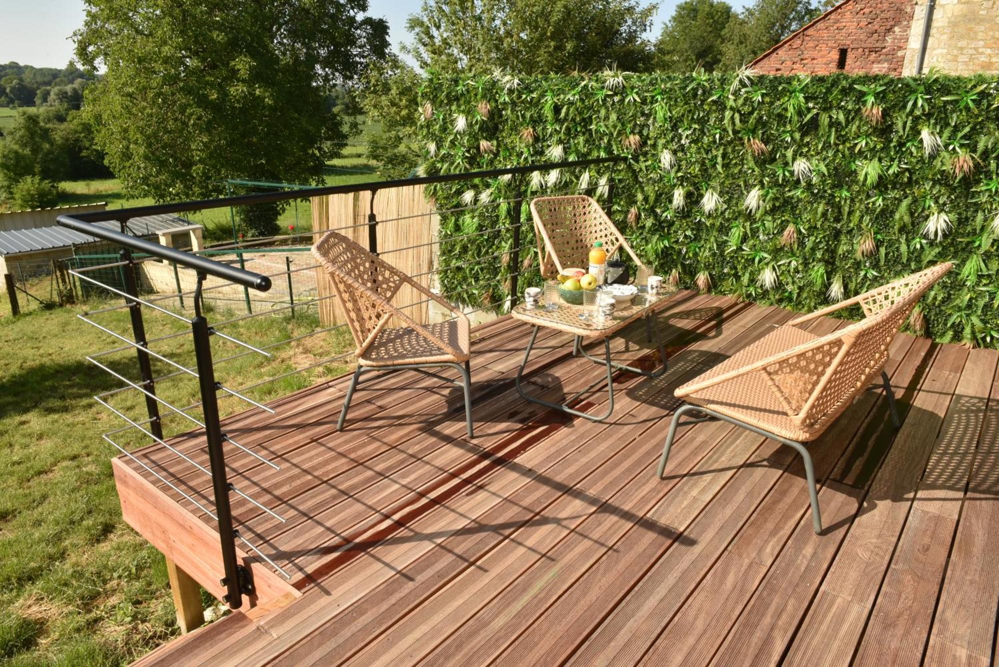 Vadencourt  Maisonnette Du Bonheur - Vue Campagne - Baignoire Balneo 32 Jets - Lits Queen Size מראה חיצוני תמונה